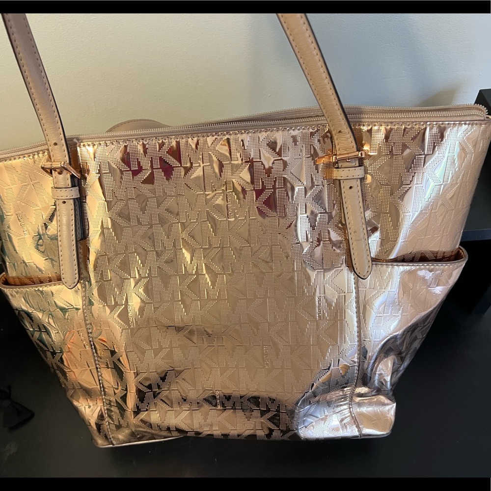 Michael Kors Tote - Picture 2 of 6